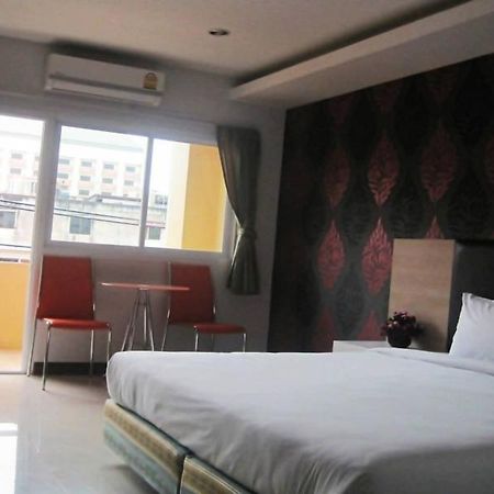 Orange Grand Hotel Ban Khlong Phruan Dış mekan fotoğraf