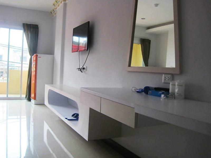 Orange Grand Hotel Ban Khlong Phruan Dış mekan fotoğraf